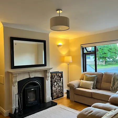 Large 5 Bedroom